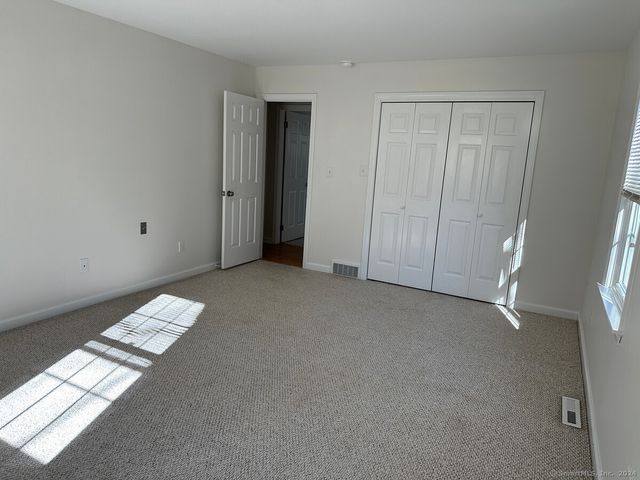 7 Wilshire Road 7, Madison, CT 06443