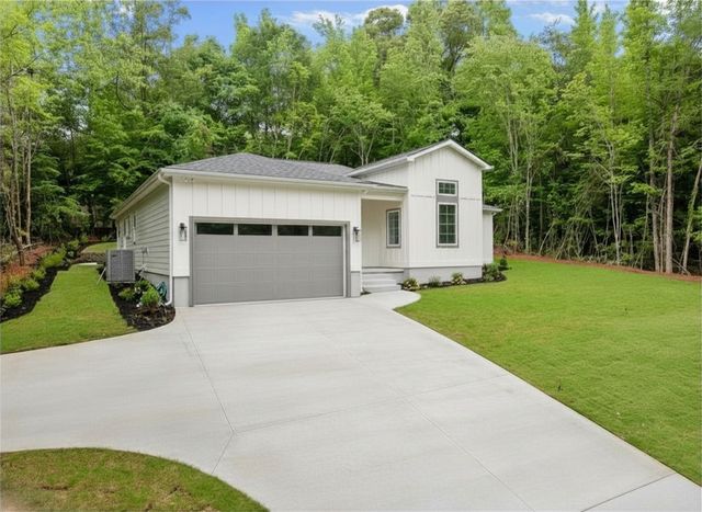 239 Camellia Street, Westminster, SC 29693