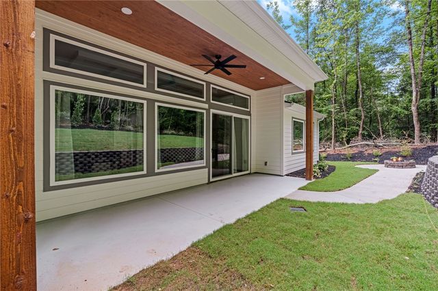 239 Camellia Street, Westminster, SC 29693