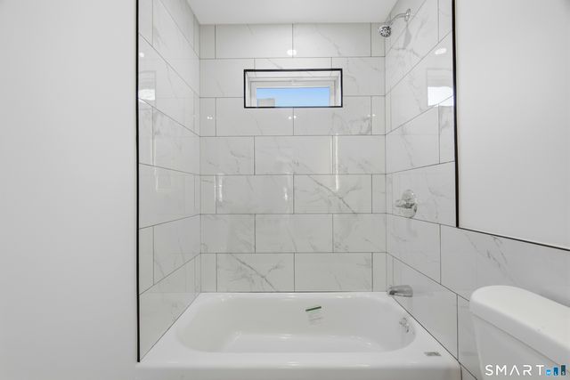 145 Crystal Avenue 3, New London, CT 06320