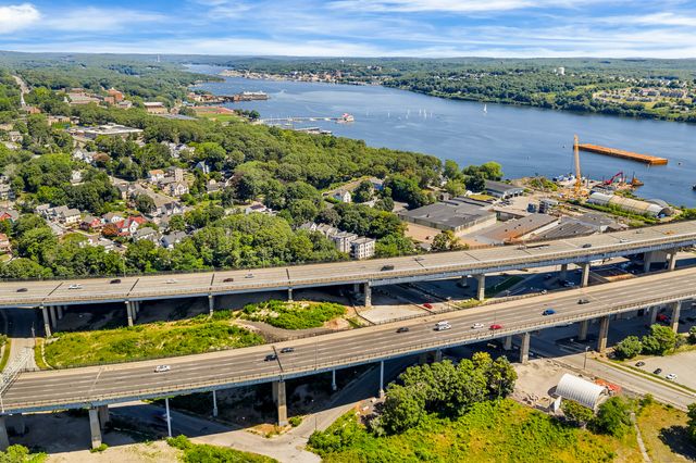 145 Crystal Avenue 3, New London, CT 06320