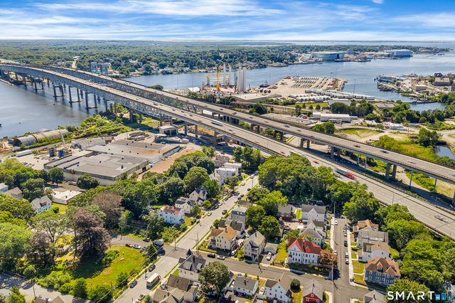 145 Crystal Avenue 3, New London, CT 06320