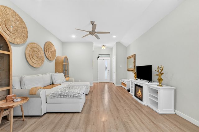 204 Mountain Meadow Lane, Mckinney, TX 75071