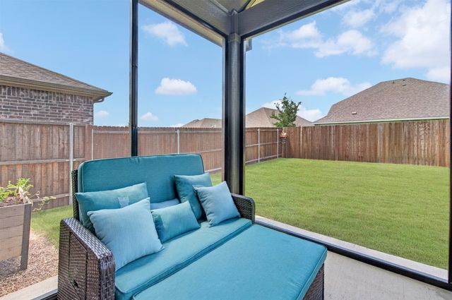 204 Mountain Meadow Lane, Mckinney, TX 75071