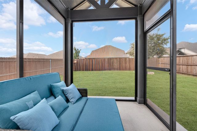 204 Mountain Meadow Lane, Mckinney, TX 75071