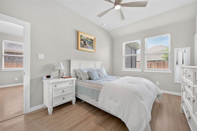 204 Mountain Meadow Lane, Mckinney, TX 75071