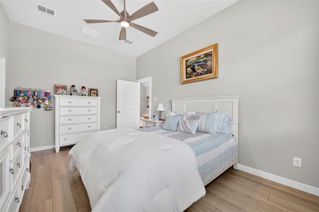 204 Mountain Meadow Lane, Mckinney, TX 75071