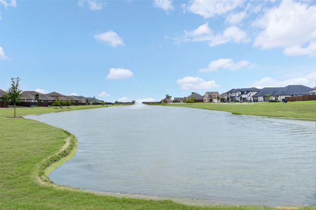 204 Mountain Meadow Lane, Mckinney, TX 75071