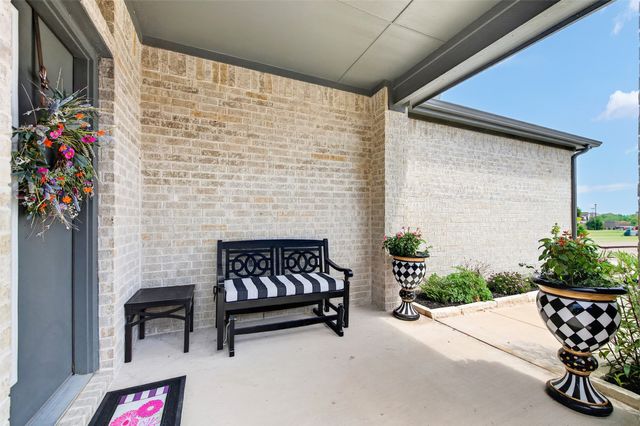 204 Mountain Meadow Lane, Mckinney, TX 75071