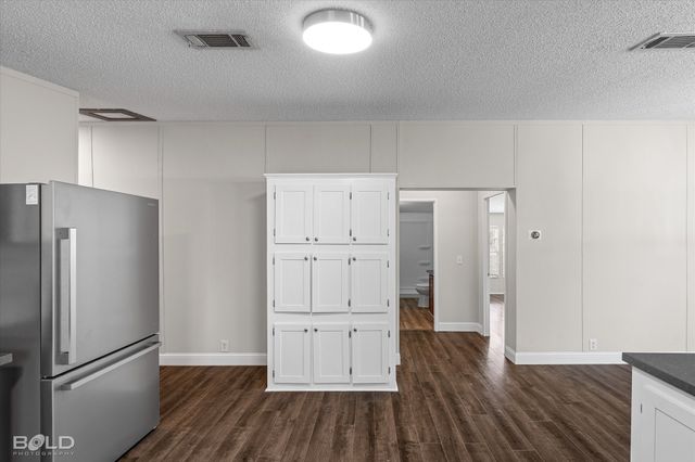 9690 E Shattalon Circle, Shreveport, LA 71106