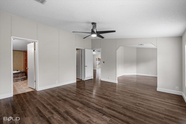 9690 E Shattalon Circle, Shreveport, LA 71106