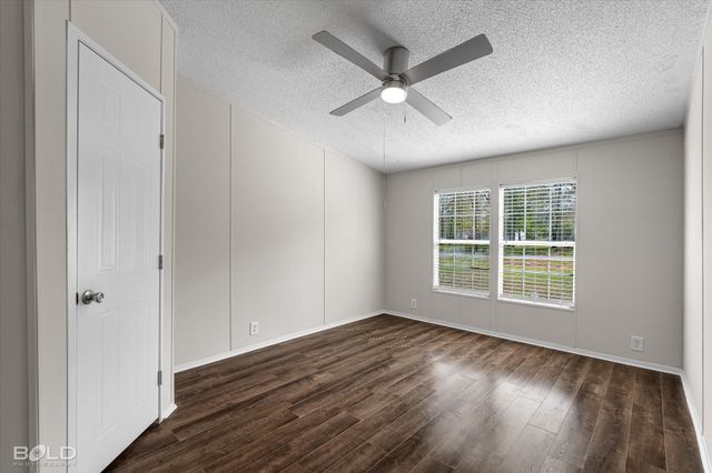 9690 E Shattalon Circle, Shreveport, LA 71106