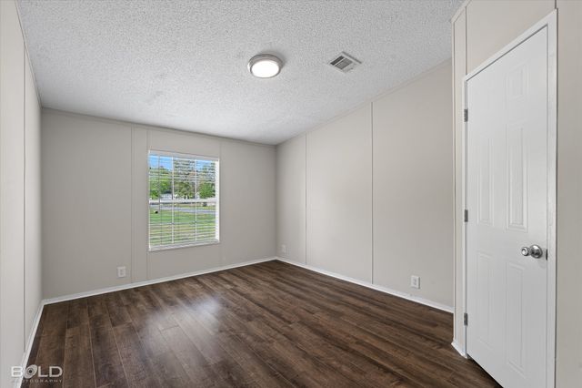 9690 E Shattalon Circle, Shreveport, LA 71106