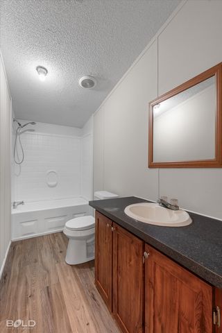 9690 E Shattalon Circle, Shreveport, LA 71106