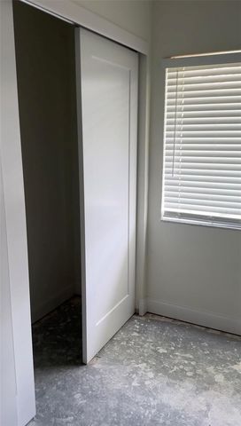1651 CAPE HOPE AVENUE NE 1, St Petersburg, FL 33702