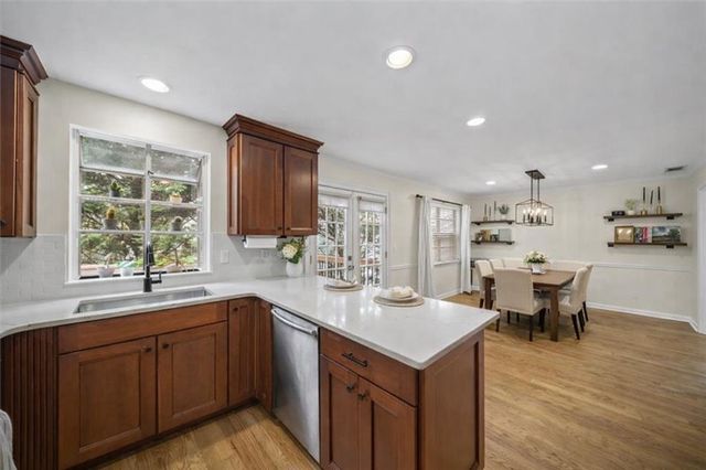 1018 Havenridge Lane NE, Brookhaven, GA 30319