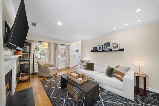 1018 Havenridge Lane NE, Brookhaven, GA 30319