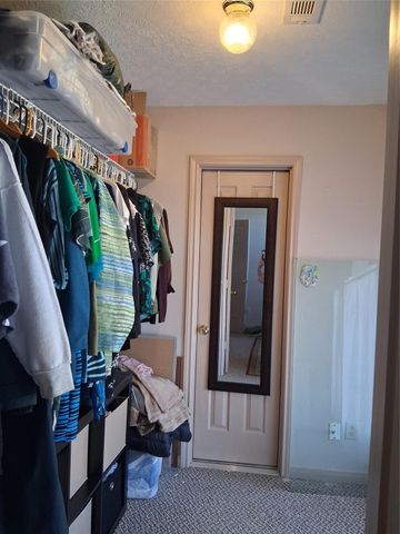 913 Cherry Hills Drive, Huntsville, TX 77340