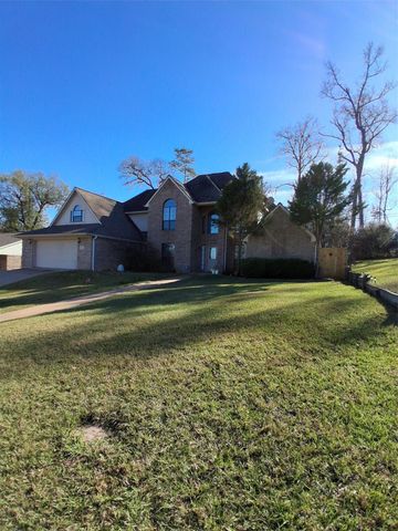 913 Cherry Hills Drive, Huntsville, TX 77340