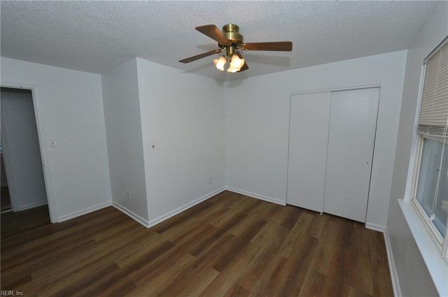 3784 Strathmoor CIR, Virginia Beach, VA 23452