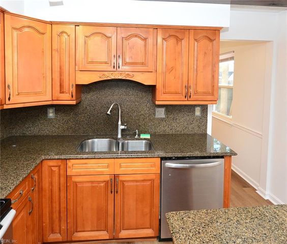 3784 Strathmoor CIR, Virginia Beach, VA 23452