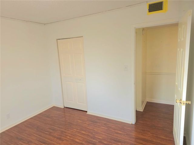 830 Green Acres Road, Seneca, SC 29678