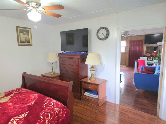 830 Green Acres Road, Seneca, SC 29678