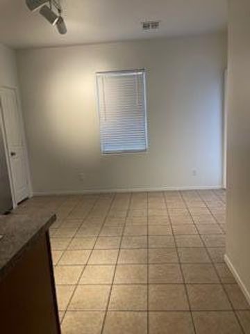 1956 S Falcon Drive, Gilbert, AZ 85295