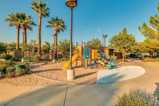 1956 S Falcon Drive, Gilbert, AZ 85295