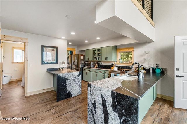 6101 Bottle Bay Rd, Sagle, ID 83860