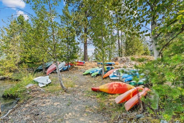 6101 Bottle Bay Rd, Sagle, ID 83860