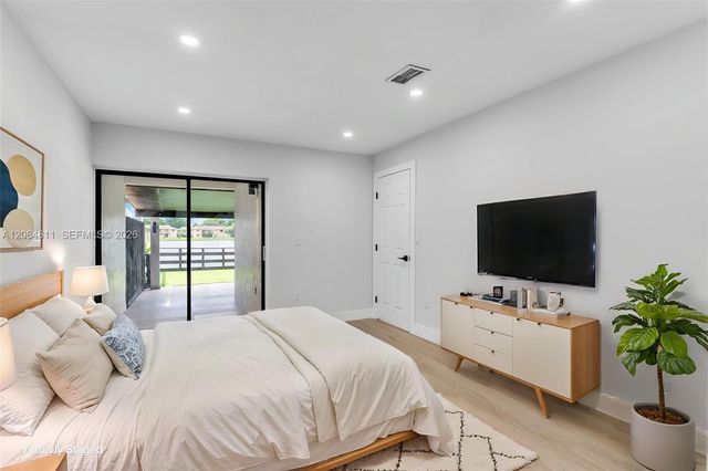 2523 W 65th Street, Hialeah, FL 33016