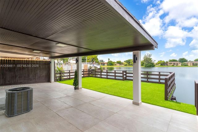 2523 W 65th Street, Hialeah, FL 33016
