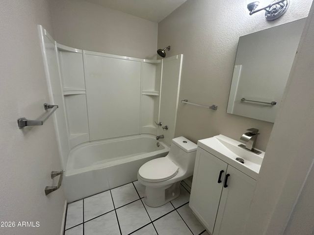 837 E ALICE Avenue, Phoenix, AZ 85020