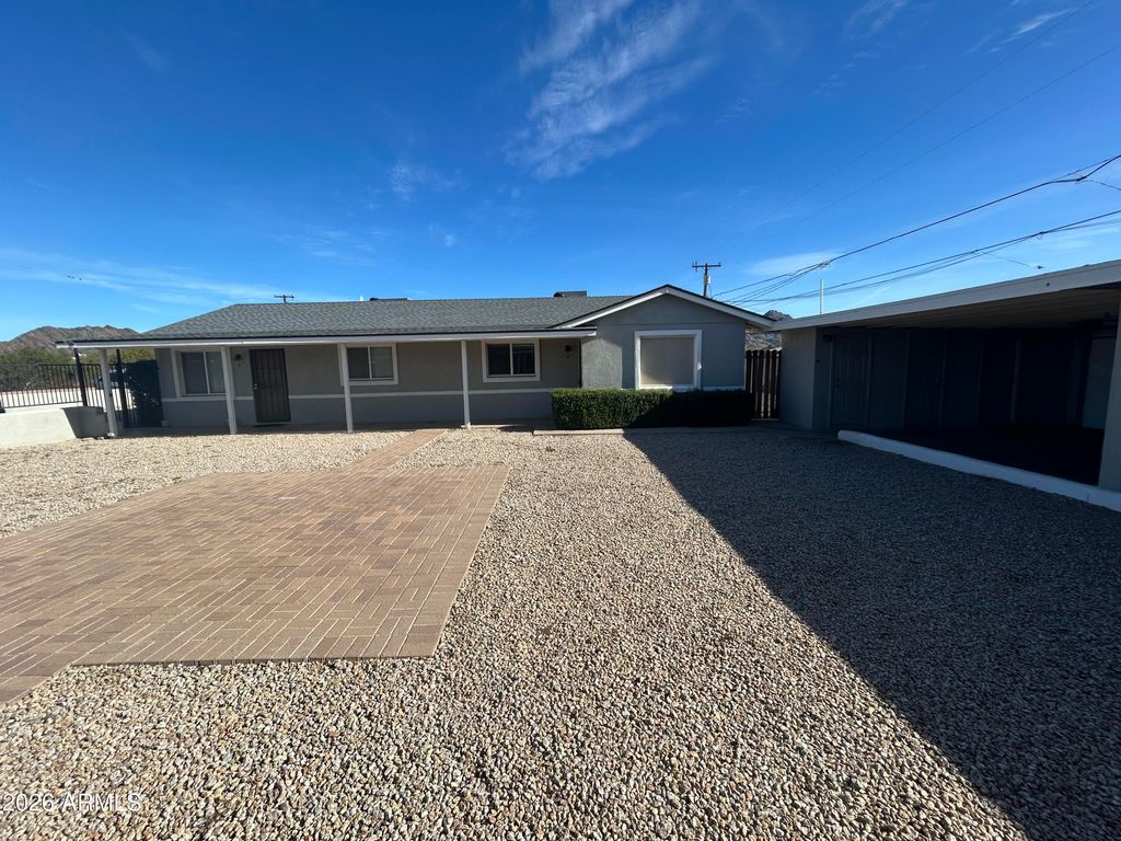 837 E ALICE Avenue, Phoenix, AZ 85020