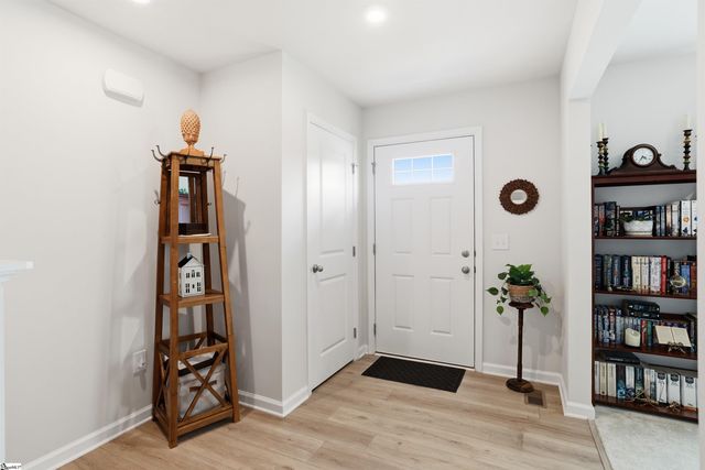 209 Callie Way, Easley, SC 29642
