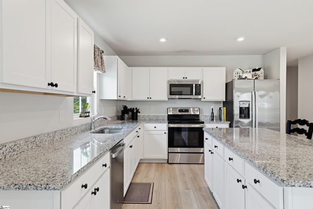 209 Callie Way, Easley, SC 29642