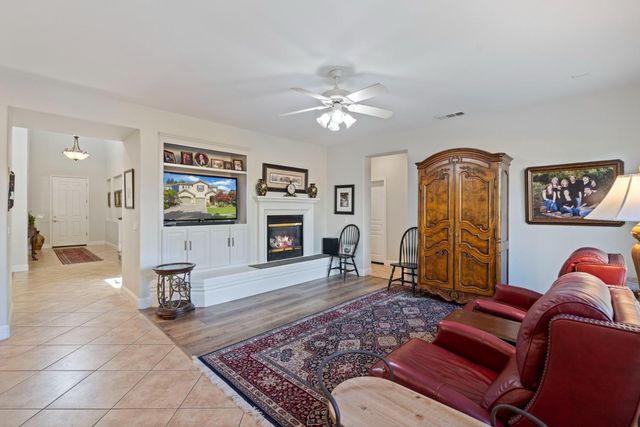 2439 Meridian, Lodi, CA 95242
