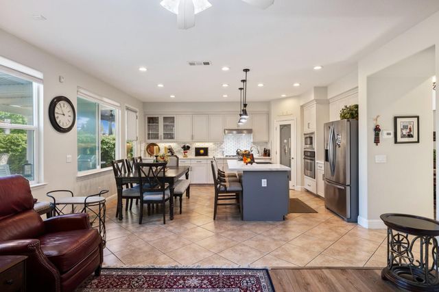 2439 Meridian, Lodi, CA 95242