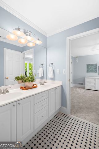 1030 Signal Pointe, Alpharetta, GA 30005