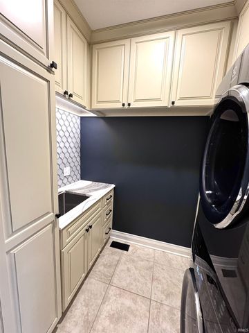 2110 Championship Drive, Evansville, IN 47725