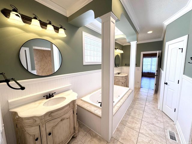 2110 Championship Drive, Evansville, IN 47725