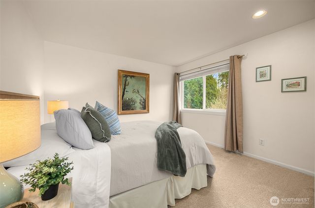 7416 245th Way NE, Redmond, WA 98053