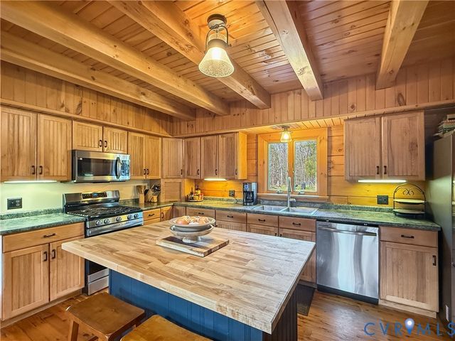 3491 Traffic Rd Rd, Victoria, VA 23974