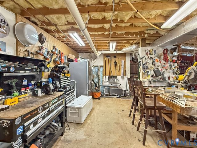 3491 Traffic Rd Rd, Victoria, VA 23974