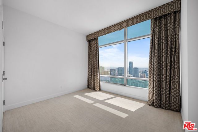 900 W Olympic Boulevard 36I, Los Angeles, CA 90015