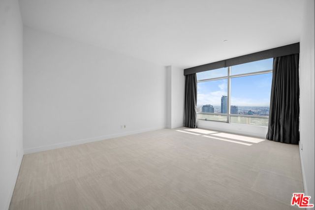 900 W Olympic Boulevard 36I, Los Angeles, CA 90015