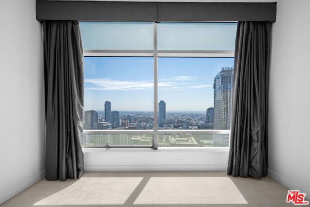 900 W Olympic Boulevard 36I, Los Angeles, CA 90015