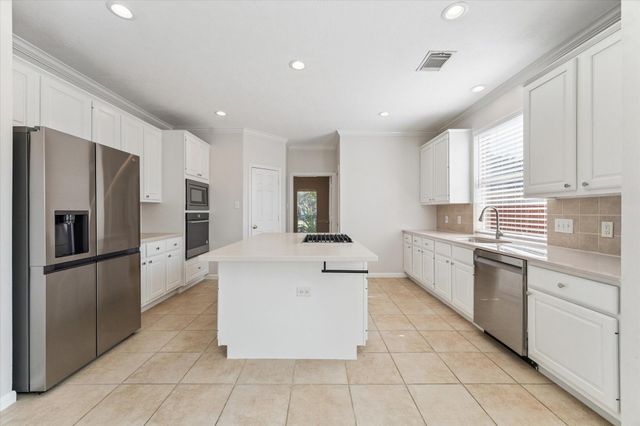 12019 Costa Del Rey Court, Houston, TX 77041