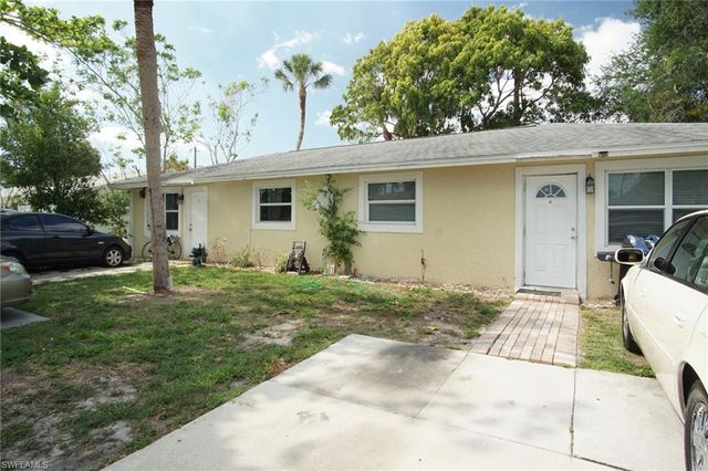 4107 Mindi AVE, Naples, FL 34112